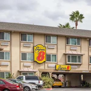 Super 8 By Wyndham Sacramento Hotel