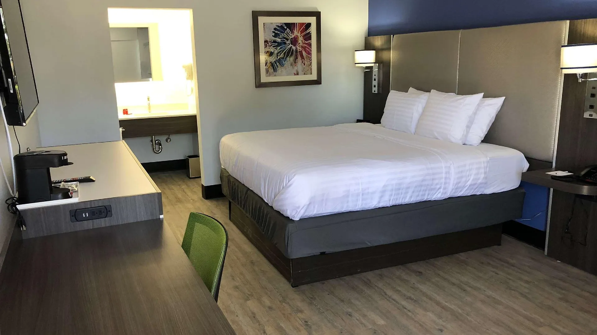 Surestay Plus Hotel By Best Western Sacramento Cal Expo