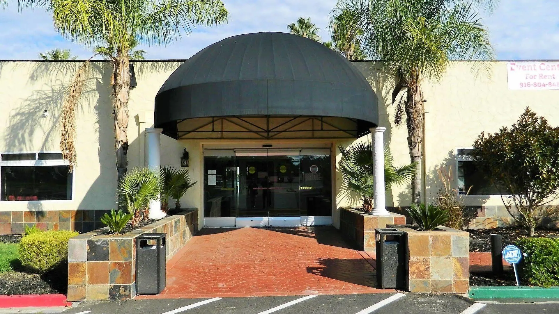 Surestay Plus Hotel By Best Western Sacramento Cal Expo 3*,  США