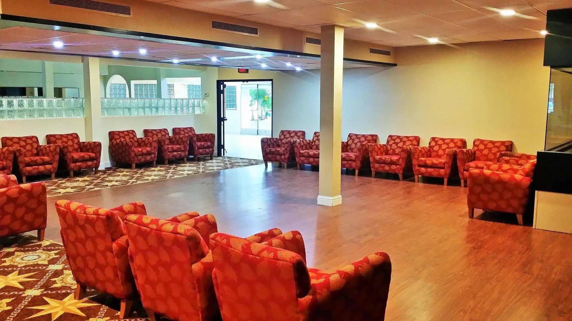 Surestay Plus Hotel By Best Western Sacramento Cal Expo